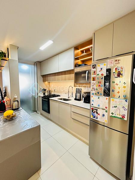 Apartamento mobiliado no Centro de Crici�ma 3 quartos sendo 1 su�te 33
