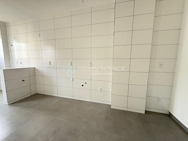 2 Dormitorios com suite, piscina no Pinheirinho em Criciúma — foto 21