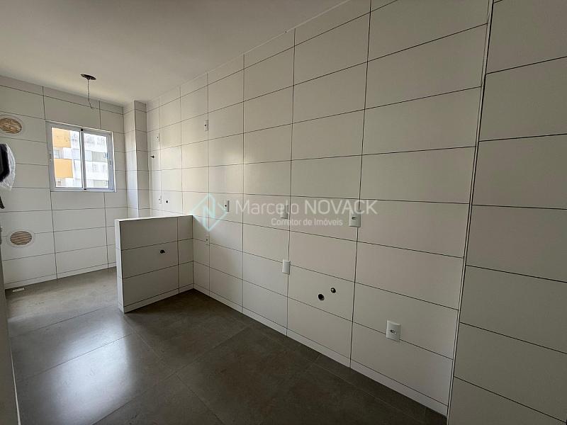 2 Dormitorios com suite, piscina no Pinheirinho em Criciúma — foto 22