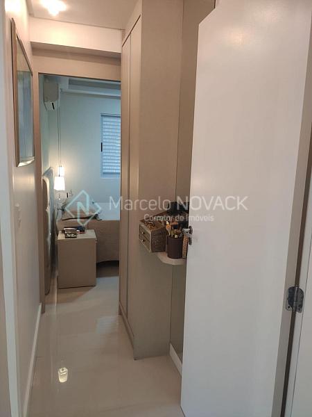 Semi mobiliado no Centro de Criciúma, apartamento 2 quartos sendo 1 suíte — foto 5