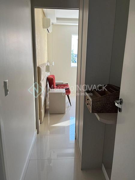 Semi mobiliado no Centro de Criciúma, apartamento 2 quartos sendo 1 suíte — foto 10