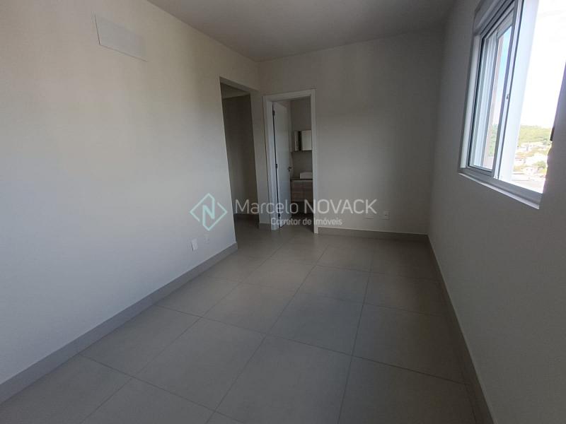 Desocupado na Próspera em Criciúma, apartamento 3 quartos sendo 01 suite, piscina — foto 6