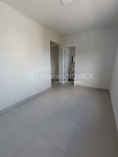 Desocupado na Próspera em Criciúma, apartamento 3 quartos sendo 01 suite, piscina — foto 11