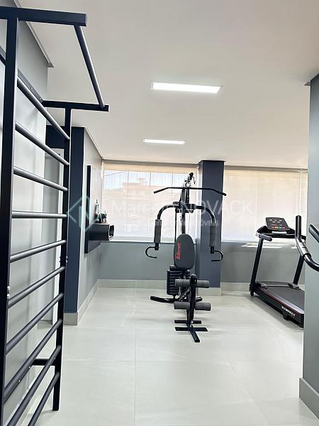Apartamento 2 quartos sendo 1 su�te em Crici�ma 18