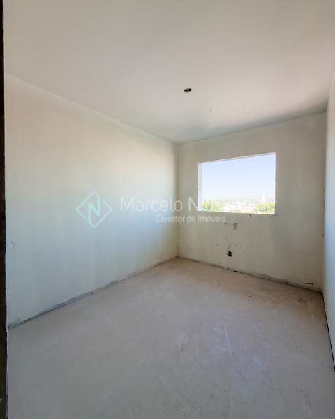 Apartamento em obras no Comerci�rio em Crici�ma 2 quartos sendo 1 su�te 13