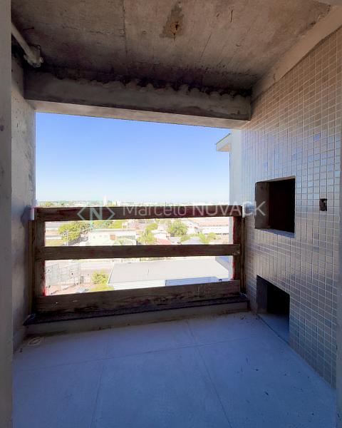 Apartamento em obras no Comerci�rio em Crici�ma 2 quartos sendo 1 su�te 17