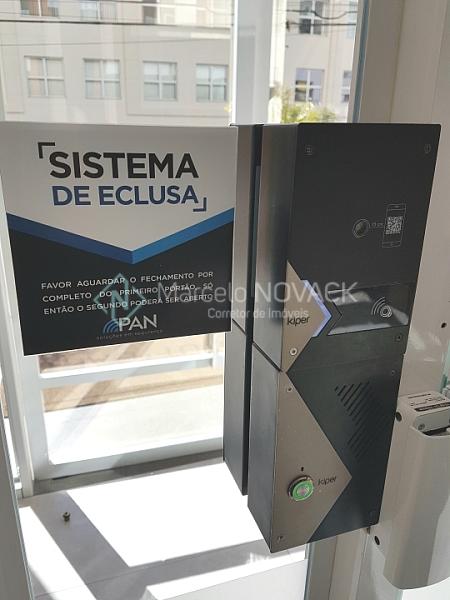 no Centro de Crici�ma apartamento 3 quartos sendo 1 su�te 2 vagas 9