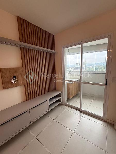 Apartamento mobiliado, 2 quartos sendo 1 suite, no Centro de Crici�ma 1