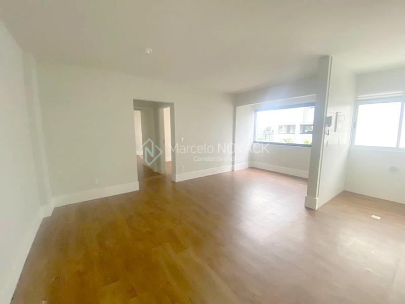 Apartamento em Criciuma no bairro Vera Cruz, 2 quartos, 1 su�te, piscina 16
