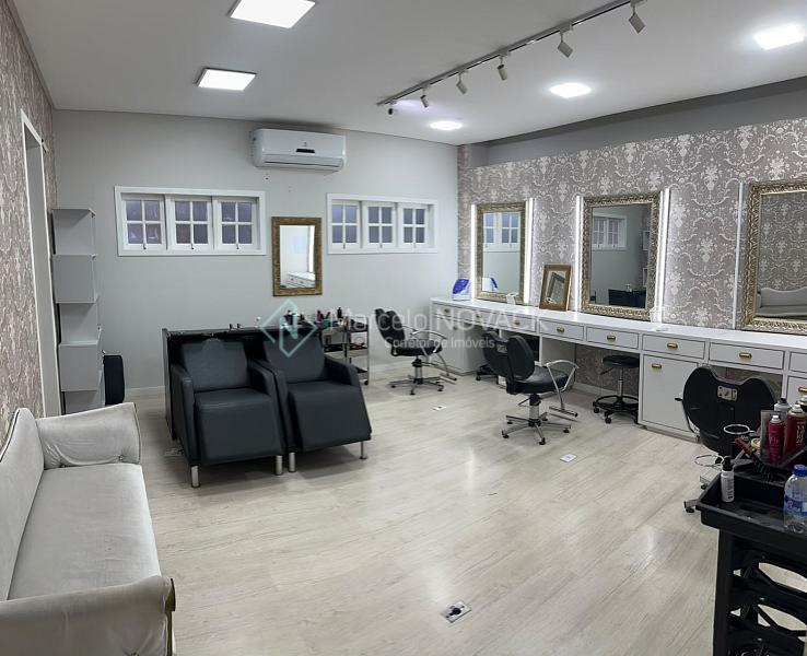 Casa Alvenaria, Comercial, Mobiliada, no Vera Cruz em Crici�ma. 6