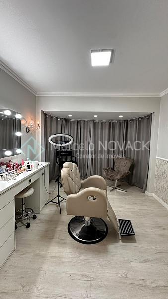 Casa Alvenaria, Comercial, Mobiliada, no Vera Cruz em Crici�ma. 8