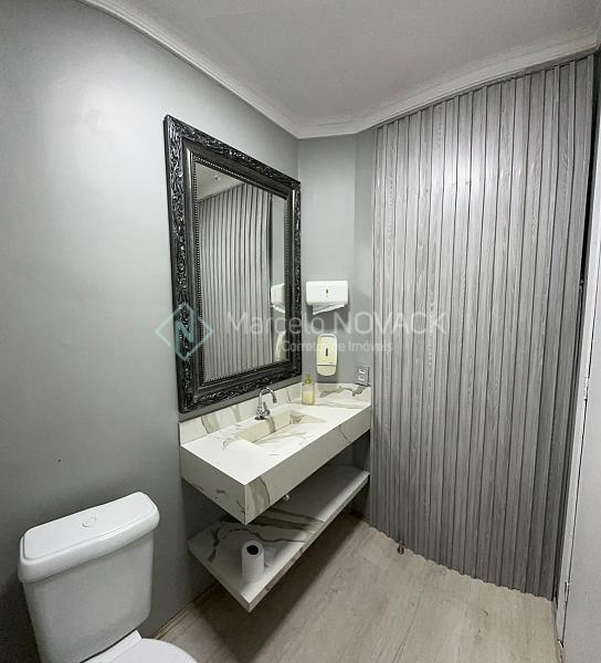 Casa Alvenaria, Comercial, Mobiliada, no Vera Cruz em Crici�ma. 13
