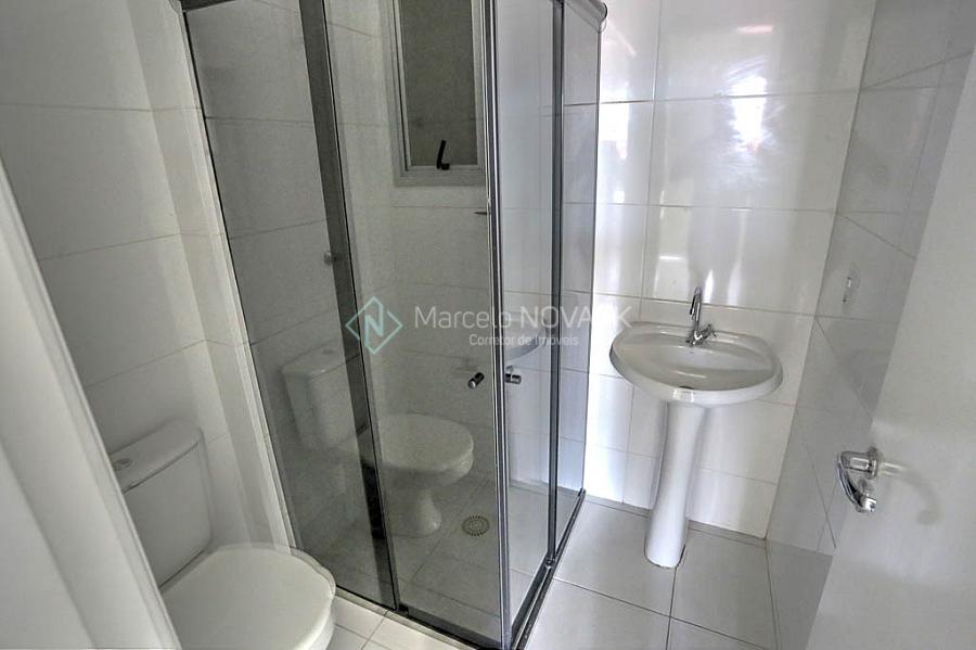 Apartamento desocupado no centro em Crici�ma, 2 quartos sendo 1 su�te 7