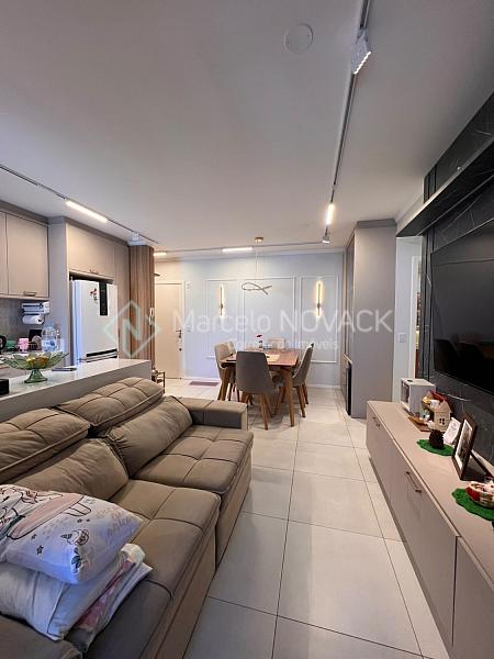 apartamento semi mobiliado no centro em Crici�ma, 2 quartos com 1 su�te 2