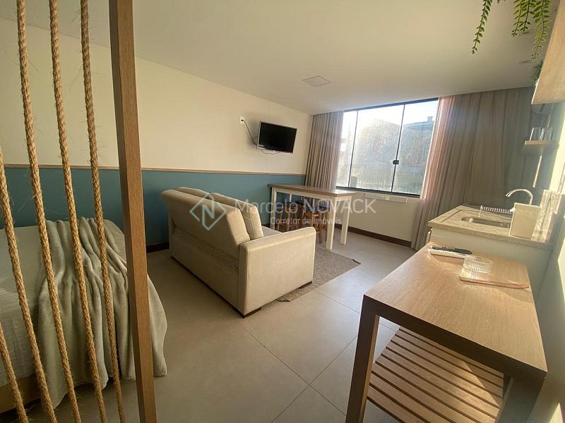 Apartamento 1 quarto, Semi mobiliado, Farol de Santa Marta em Laguna 3