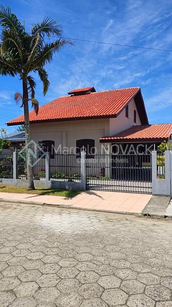 Casa Alvenaria, 5 quartos, no Rinc�o 1