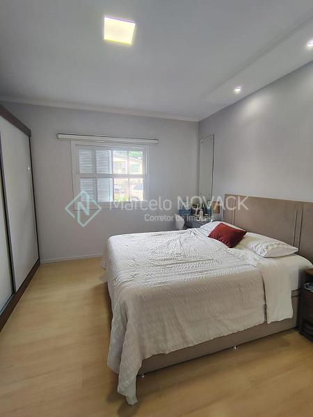 Casa Alvenaria, 3 quartos sendo 1 suite com Hidro, no Pinheirinho em Crici�ma. 11