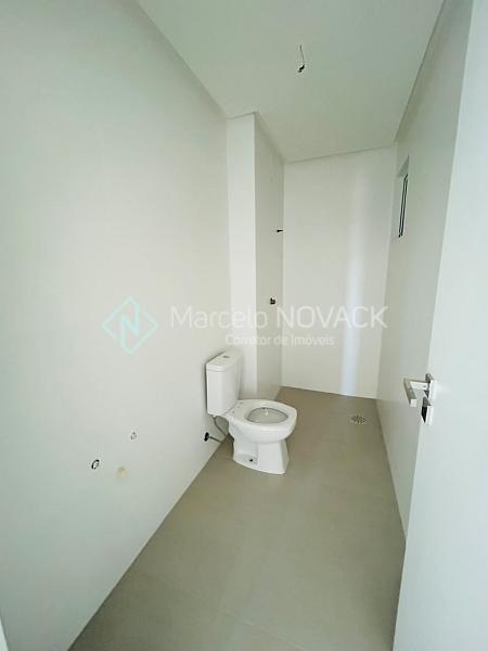 Apartamento Novo, 3 quartos, na Santa Barbara em Crici�ma. 3