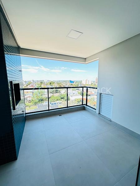Apartamento Novo, 3 quartos, na Santa Barbara em Crici�ma. 13