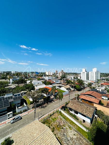 Apartamento Novo, 3 quartos, na Santa Barbara em Crici�ma. 18
