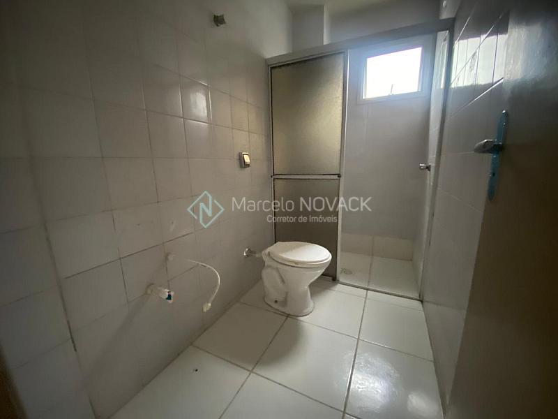 Apartamento 3 quartos sendo 1 suite no Centro de Crici�ma. 11