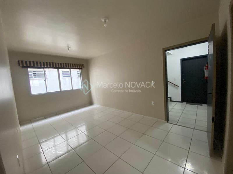 Apartamento 3 quartos sendo 1 suite no Centro de Crici�ma. 1