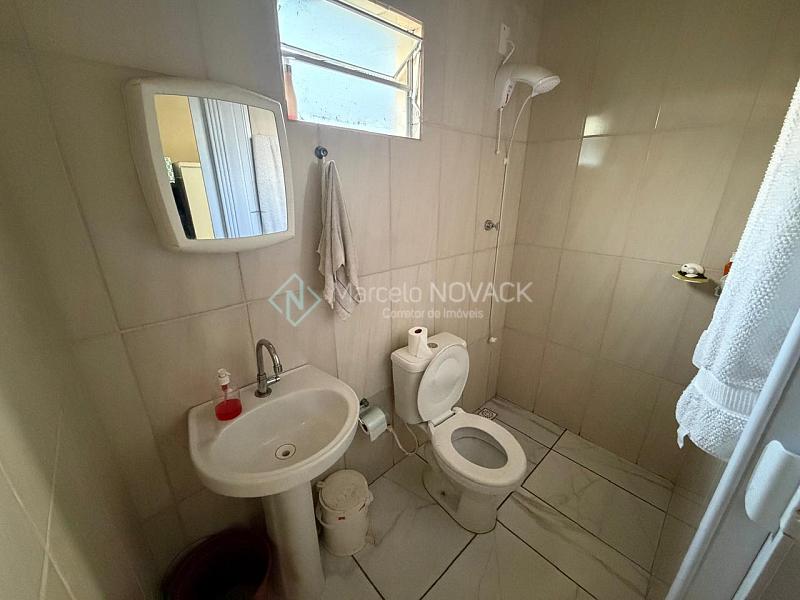 Casa Madeira 2 quartos no Naspolini em Crici�ma 19