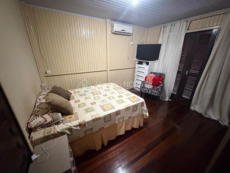 Casa Madeira 2 quartos no Naspolini em Crici�ma 10