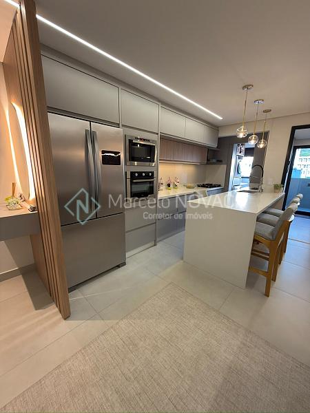 Apartamento Crici�ma Comerci�rio 4 quartos sendo 1 su�te Mobiliado. 23