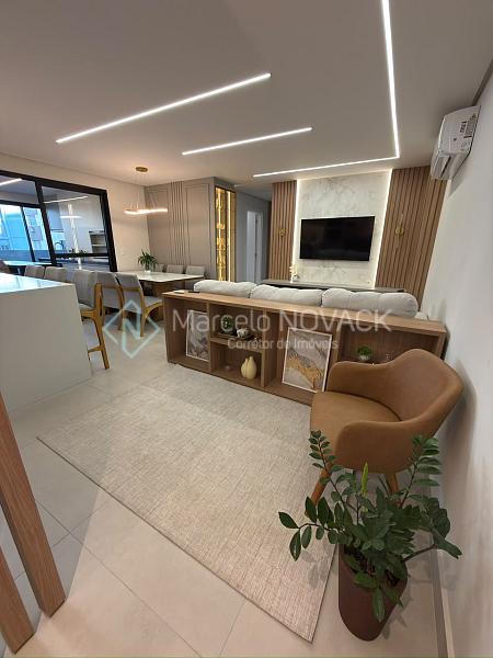 Apartamento Crici�ma Comerci�rio 4 quartos sendo 1 su�te Mobiliado. 25