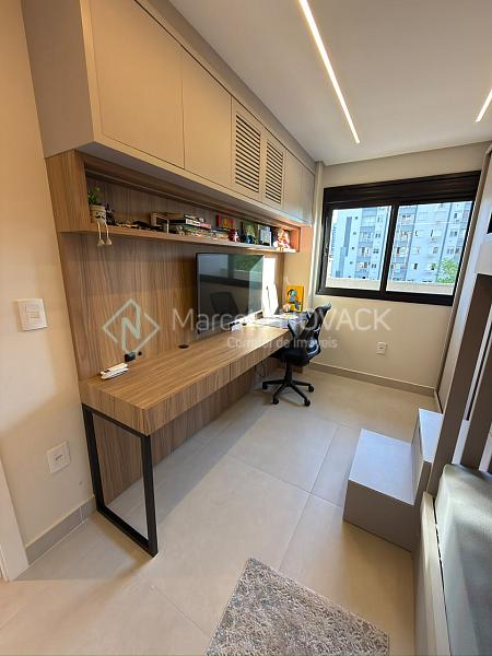 Apartamento Crici�ma Comerci�rio 4 quartos sendo 1 su�te Mobiliado. 13