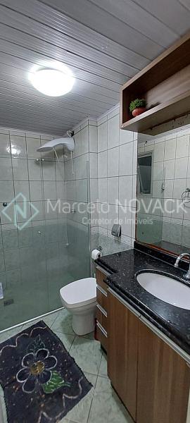 Apartamento 3 quartos sendo 1 suite no Centro de Crici�ma. 7