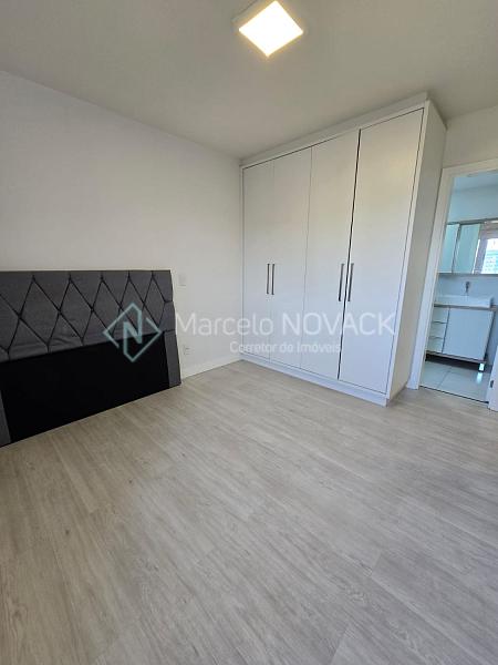 Apartamento 3 quartos sendo 1 suite no S�o Crist�v�o em Crici�ma. 3