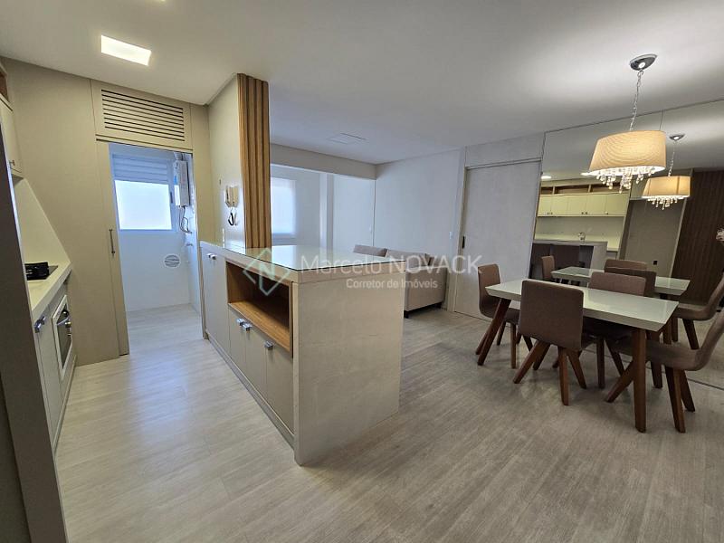 Apartamento 3 quartos sendo 1 suite no S�o Crist�v�o em Crici�ma. 13