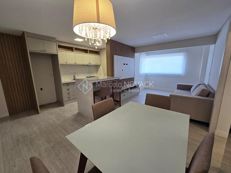 Apartamento 3 quartos sendo 1 suite no S�o Crist�v�o em Crici�ma. 17