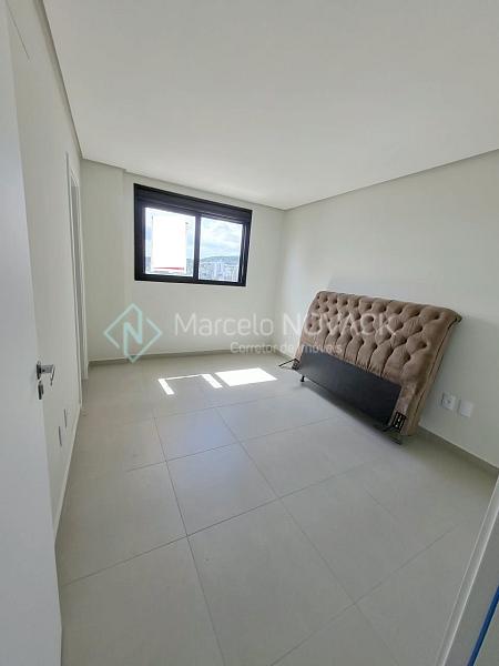 Apartamento Crici�ma Comerci�rio 3 quartos sendo 1 su�te Semi mobiliado 15