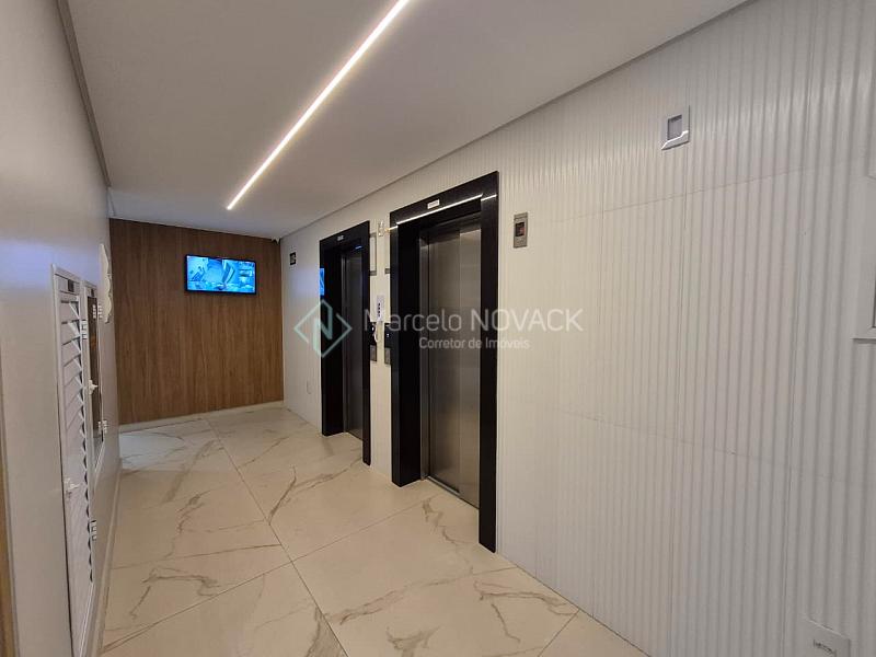 Apartamento no Centro de I�ara, 3 quartos sendo 1 su�te e 2 vagas 21