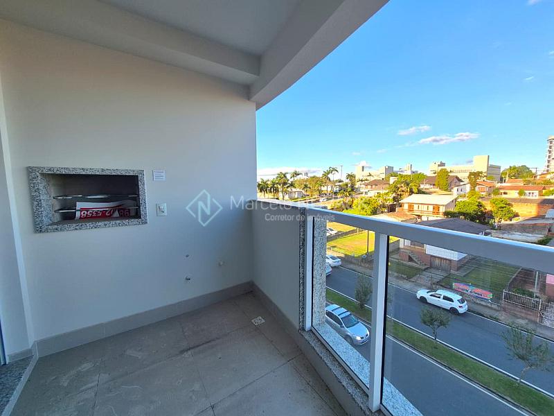 Apartamento no Centro de I�ara, 3 quartos sendo 1 su�te e 2 vagas 12