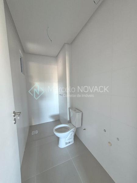 Apartamento no Centro de I�ara, 3 quartos sendo 1 su�te e 2 vagas 16