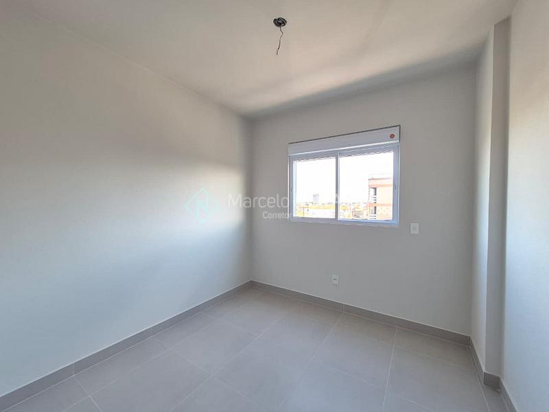 Apartamento no Centro de I�ara, 3 quartos sendo 1 su�te e 2 vagas 14