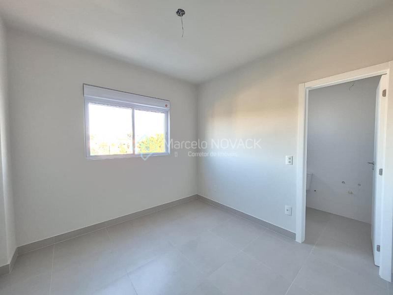 Apartamento no Centro de I�ara, 3 quartos sendo 1 su�te e 2 vagas 15