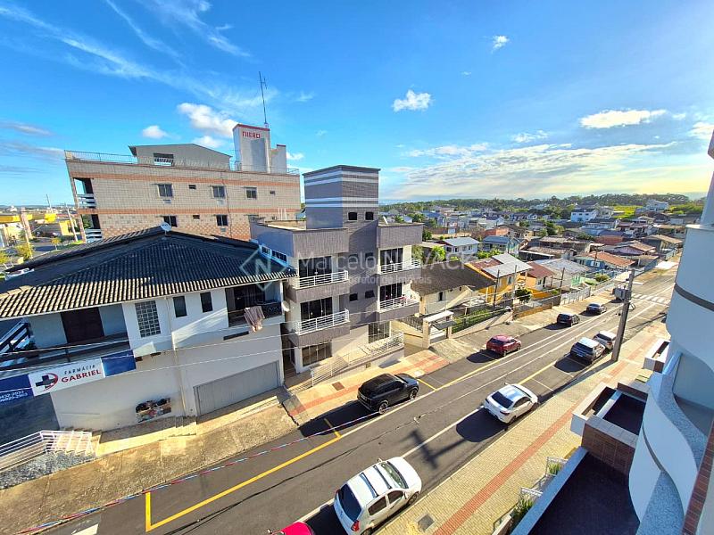 Apartamento no Centro de I�ara, 3 quartos sendo 1 su�te e 2 vagas 17