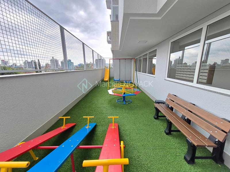 Apartamento no Centro em Crici�ma 3 quartos sendo 1 su�te 16