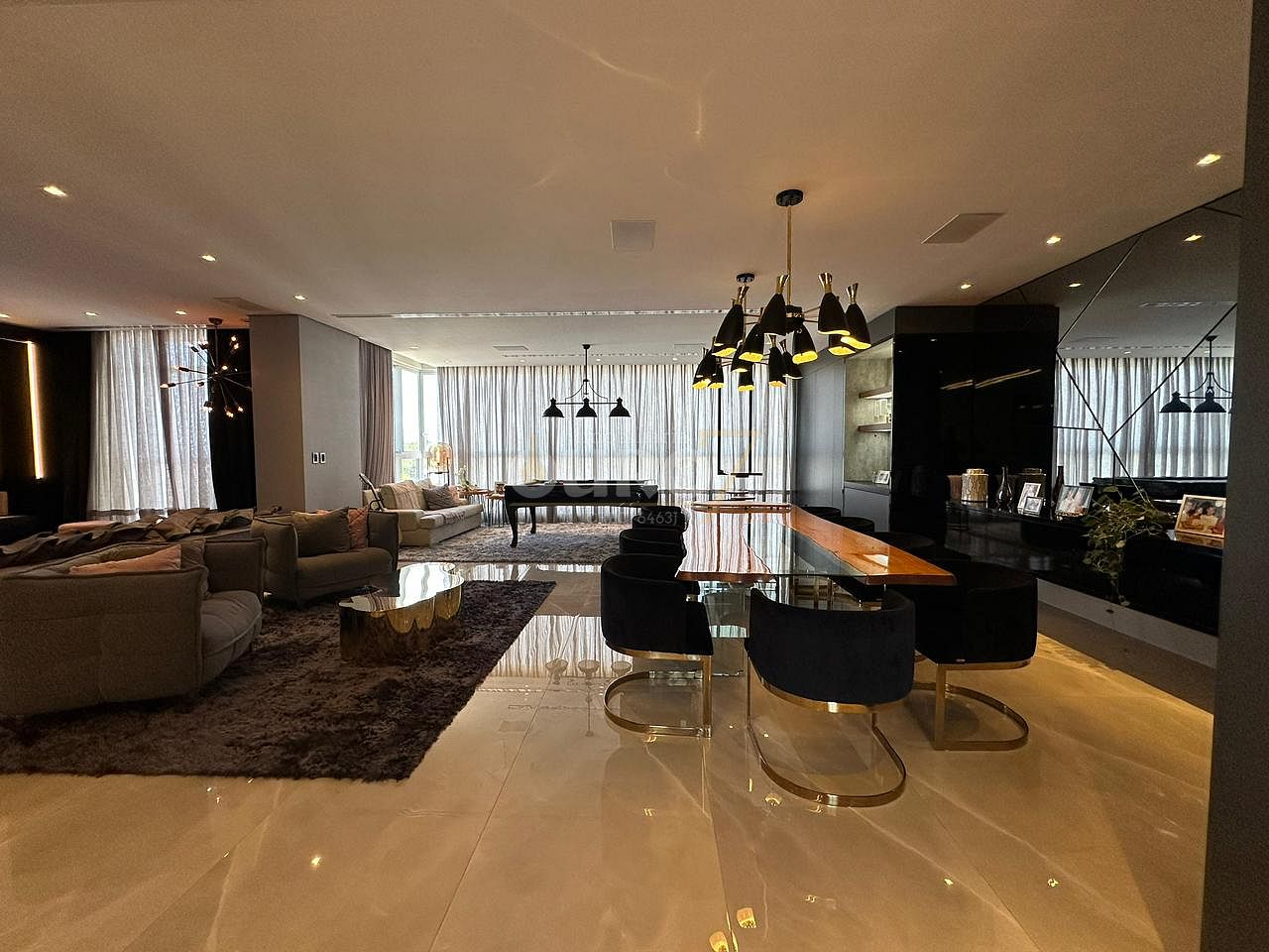 APARTAMENTO DE LUXO NO CENTRO - JOINVILLE SC!