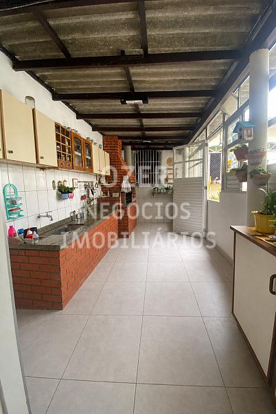 Capoeiras. Mobilidade, Com�rcio Completo, A poucos minutos da Ilha de Floripa. 12