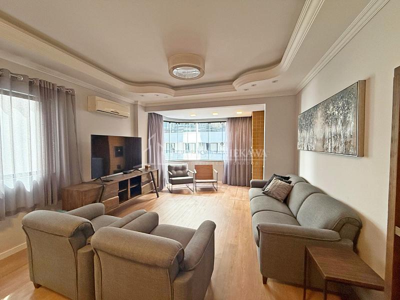 Loca��o temporada: 3 quartos churrasqueira Balne�rio Cambori� 7