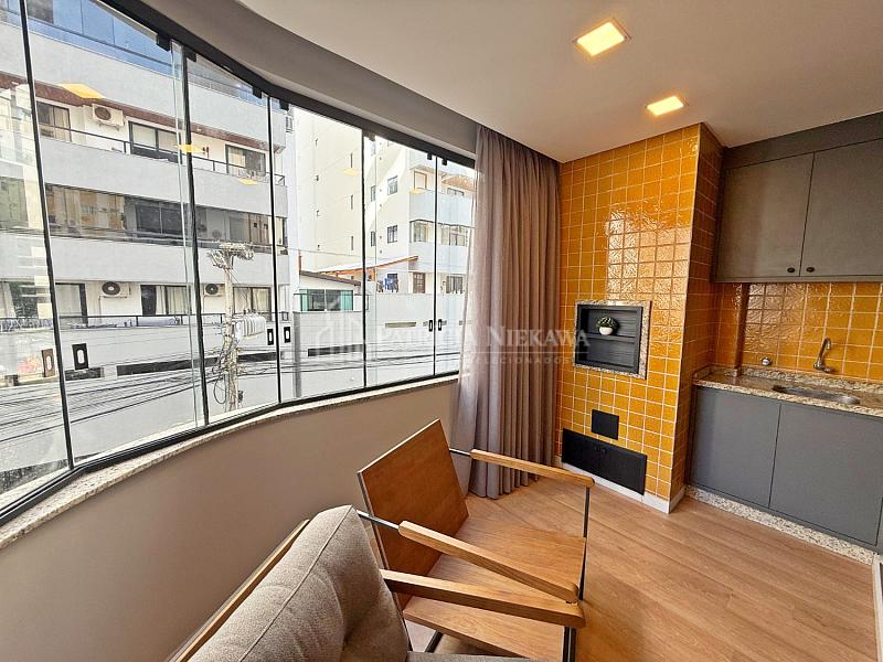 Loca��o temporada: 3 quartos churrasqueira Balne�rio Cambori� 1