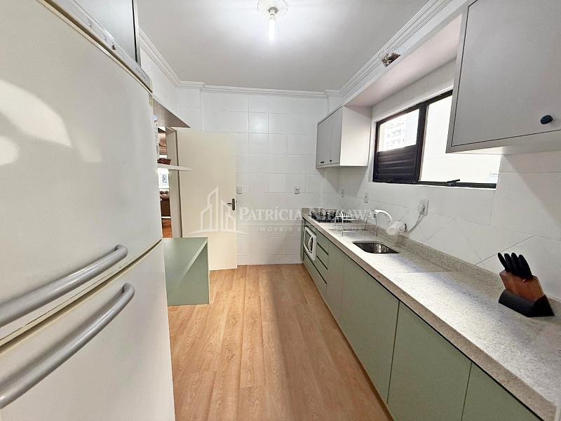 Loca��o temporada: 3 quartos churrasqueira Balne�rio Cambori� 12
