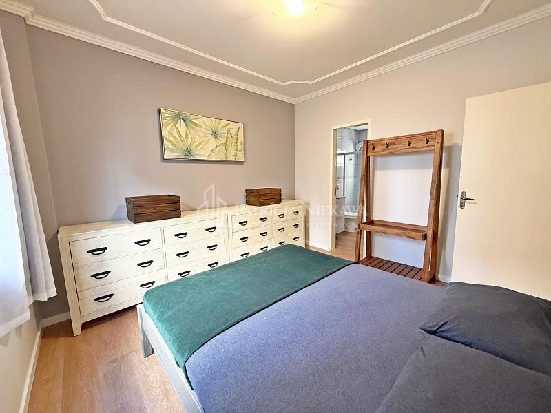 Loca��o temporada: 3 quartos churrasqueira Balne�rio Cambori� 13