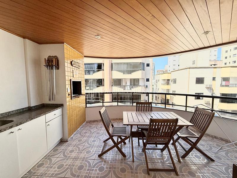 Loca��o temporada: 3 quartos churrasqueira Balne�rio Cambori� 1